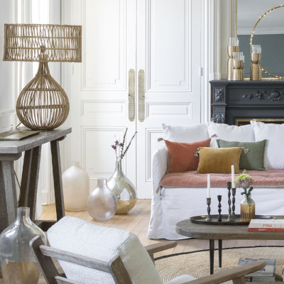 AMBRE vaza – papildys Jūsų interjerą gintaro spalvos elegancija